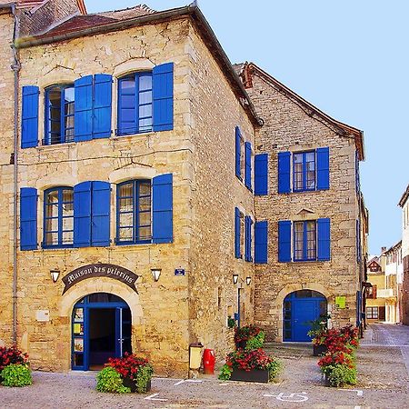 Gite La Maison Des Pelerins Villeneuve-d'Aveyron Екстер'єр фото