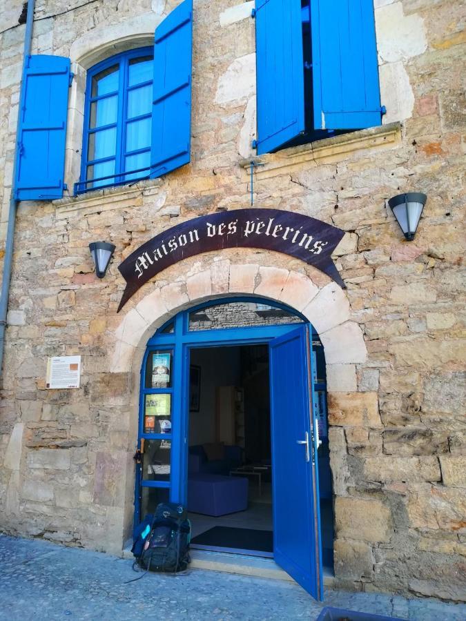 Gite La Maison Des Pelerins Villeneuve-d'Aveyron Екстер'єр фото